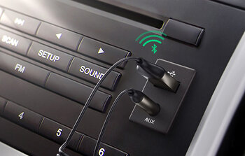 Odbiornik audio / muzyczny Bluetooth 5.4 USB AUX jack 3.5mm Ugreen CM309 70601B Odbiornik audio / muzyczny Bluetooth 5.4 USB AUX jack 3.5mm Ugreen CM309 70601B