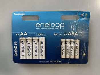 OUTLET Akumulatorki MIX 4 x R6/AA + 4 x R03/AAA Panasonic Eneloop BK-KJMCDE44E 8BE (blister)