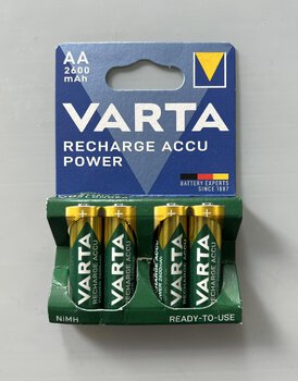 OUTLET Akumulatorki Varta Pro R2U R6 AA 2600mAh - 4 sztuki